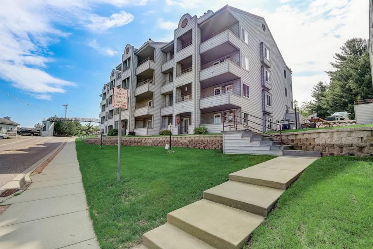 ויסקונסין דלס Brown Family Condo For Families Golf Trips And Girls Getaways מראה חיצוני תמונה